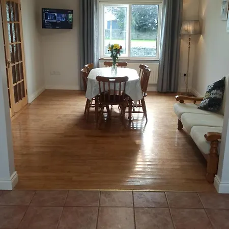 Coastal Breeze Feriehus *